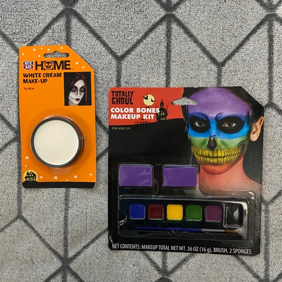 Halloween Makeup Kit Bundle K - Picture 1 of 5